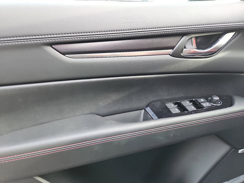 New 2025 MAZDA CX-5 Carbon Edition image 9