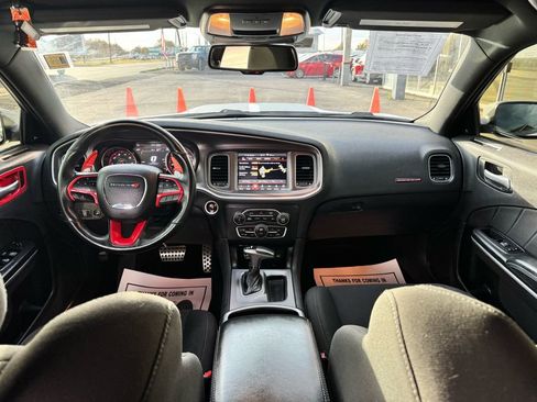 Used 2019 Dodge Charger Scat Pack w/ Dynamics Package image 37