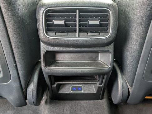 Used 2024 Mercedes-Benz GLE 350 4MATIC image 18