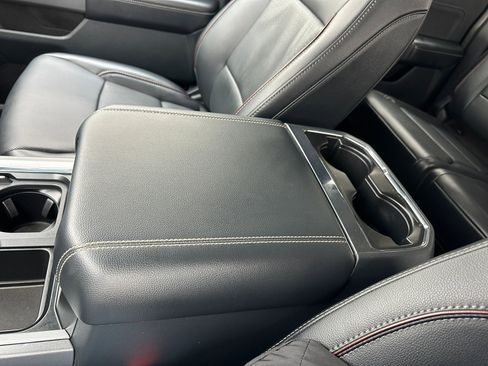 Used 2024 Ford F550 4x4 Crew Cab Super Duty image 29