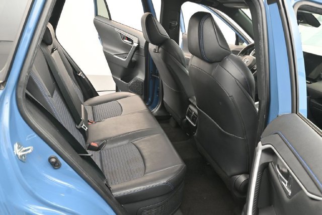 Used 2023 Toyota RAV4 XSE AWD/4WD image 33