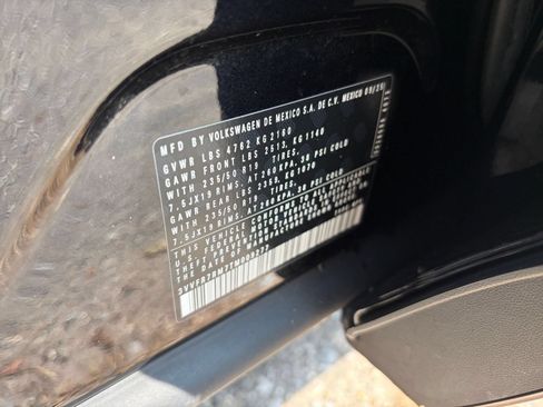 Used 2026 Volkswagen Tiguan SE FWD image 26
