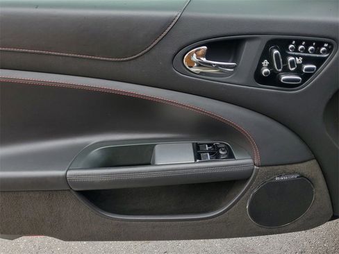 Used 2015 Jaguar XKR R image 11