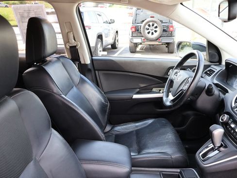 Used 2016 Honda CR-V Touring image 8