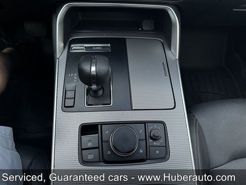 Used 2024 MAZDA CX-90 3.3 Turbo w/ Preferred Plus AWD/4WD image 22