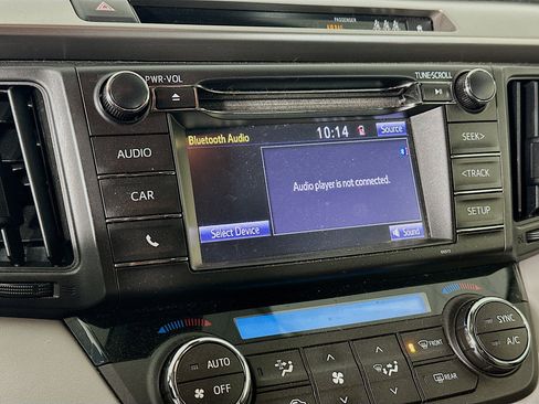 Used 2018 Toyota RAV4 XLE w/ All Weather Liner Package AWD/4WD image 21