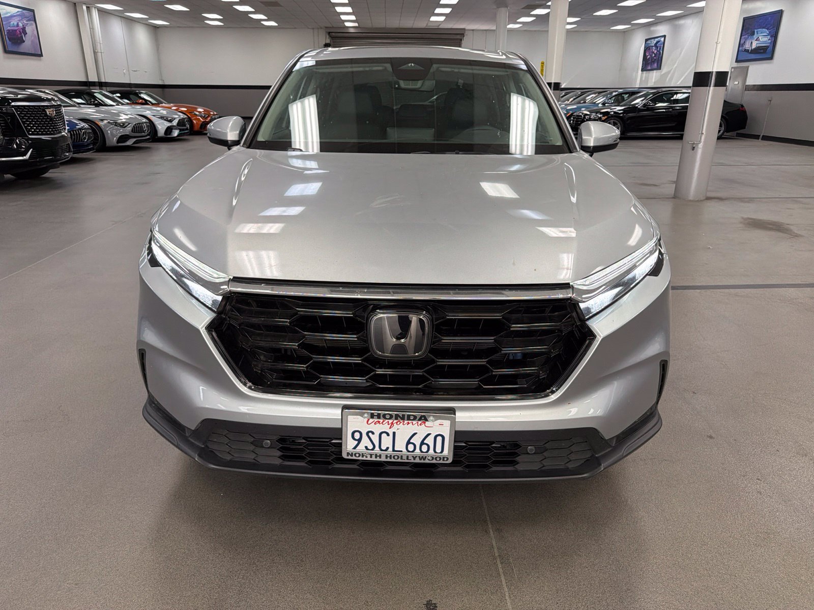 Used 2025 Honda CR-V EX-L image 3