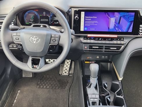 Used 2026 Toyota Camry XSE w/ Premium Plus Package FWD image 27