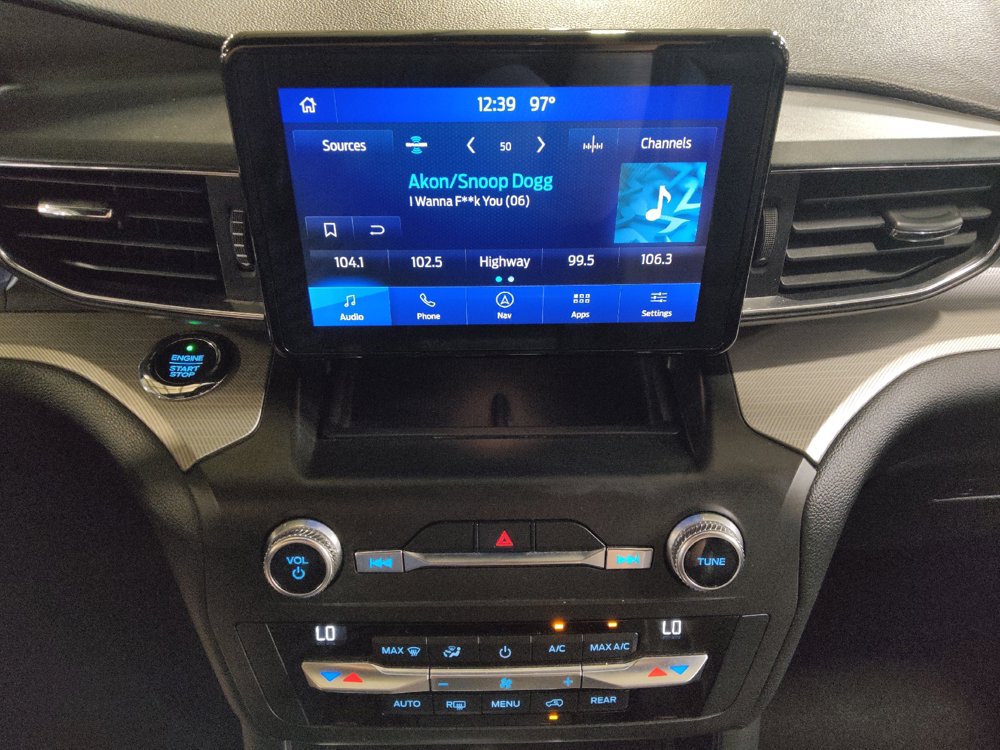 Used 2020 Ford Explorer XLT w/ Equipment Group 202A RWD image 25