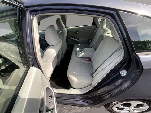 Used 2015 Toyota Prius Two FWD image 22