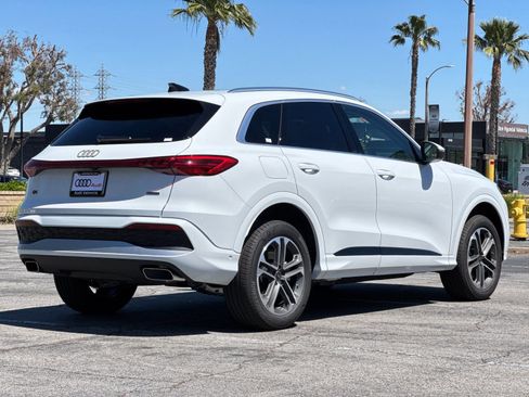 New 2025 Audi Q5 Premium image 4