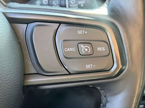 Used 2021 Jeep Wrangler Unlimited Sport image 21