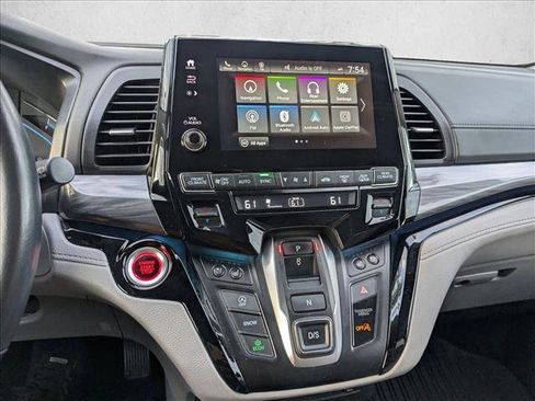 Used 2022 Honda Odyssey Elite image 10