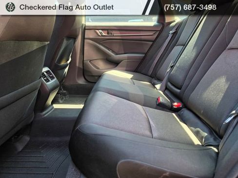 Used 2018 Honda Accord EX image 21