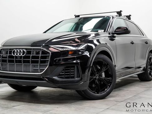 Used 2023 Audi Q8 Prestige AWD/4WD image 1