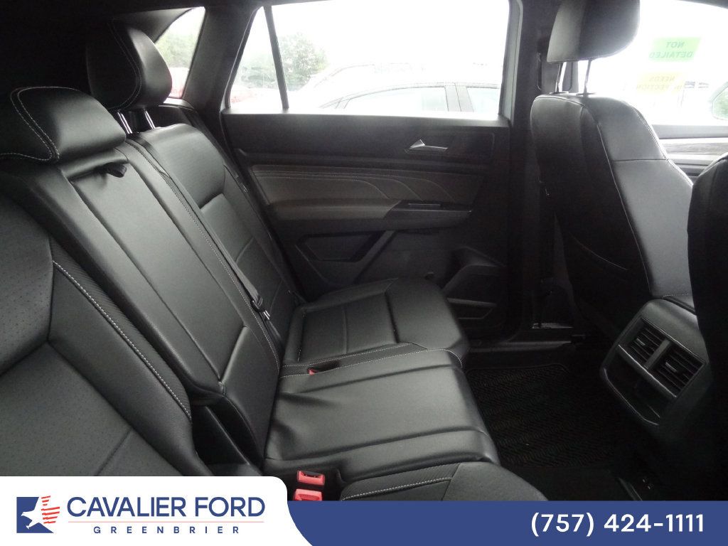 Used 2022 Volkswagen Atlas Cross Sport SE AWD/4WD image 9