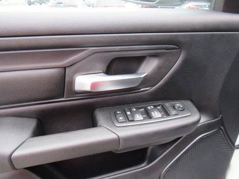 Used 2019 RAM 1500 Tradesman AWD/4WD image 38