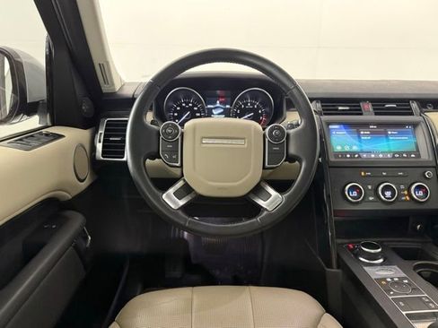 Used 2018 Land Rover Discovery SE AWD/4WD image 26