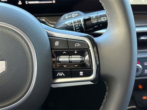 New 2025 Kia Sorento X-Line EX image 32