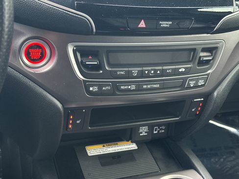 Used 2023 Honda Passport EX-L image 19