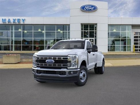 New 2026 Ford F350 XLT w/ 360-Degree Camera Package image 24