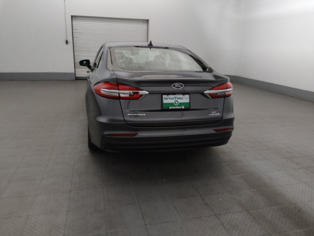 Used 2019 Ford Fusion SE FWD image 6