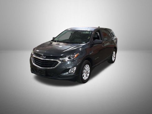 Used 2020 Chevrolet Equinox LS w/ LS Convenience Package AWD/4WD image 1