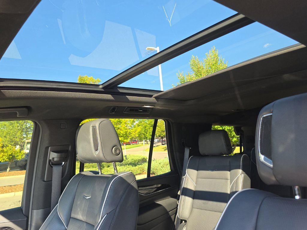 Used 2023 Cadillac Escalade Sport w/ LPO, ONYX Package AWD/4WD image 33