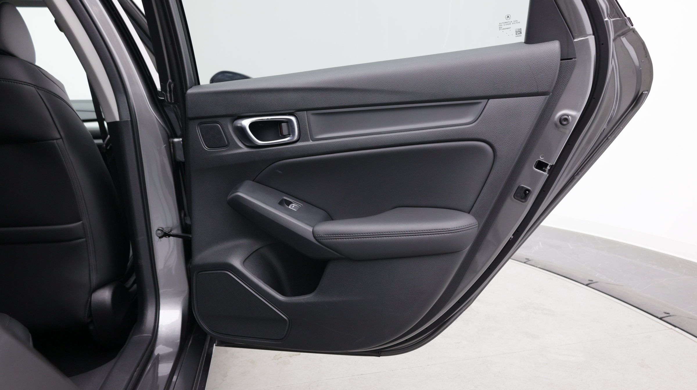 Used 2025 Acura Integra FWD image 39