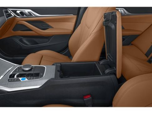 Used 2025 BMW i4 eDrive40 w/ M Sport Package RWD image 16
