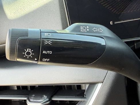 New 2026 Kia K4 FWD image 29