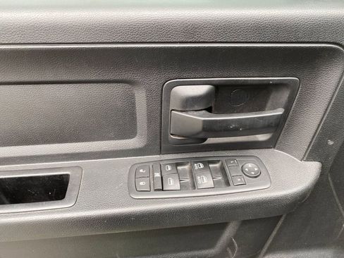 Used 2016 RAM 1500 Express image 10
