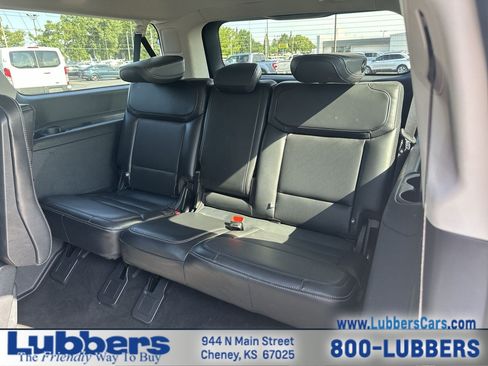 Used 2025 Ford Expedition Max Platinum AWD/4WD image 23