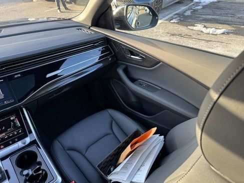 Used 2026 Audi Q8 Premium Plus image 14