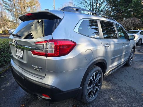 New 2026 Subaru Ascent Limited image 4