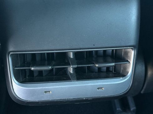 Used 2020 Tesla Model 3 image 14