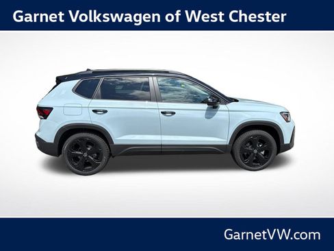New 2026 Volkswagen Taos SE AWD/4WD image 6