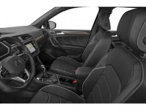 Used 2022 Volkswagen Tiguan SEL R-Line AWD/4WD image 9
