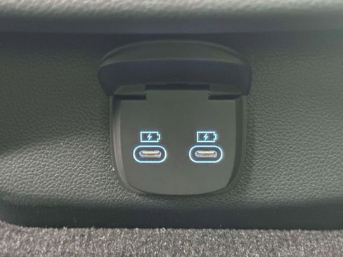 New 2026 Genesis GV70 2.5T image 12