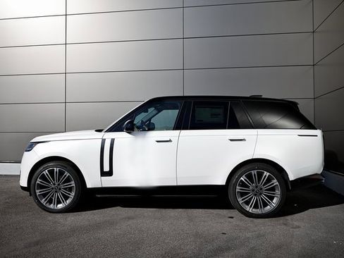 New 2025 Land Rover Range Rover Autobiography image 6