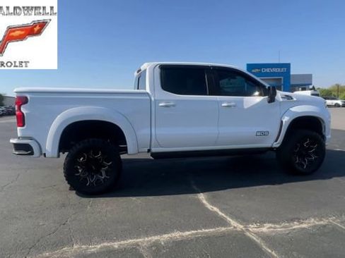 Used 2021 Chevrolet Silverado 1500 RST w/ Convenience Package II image 9