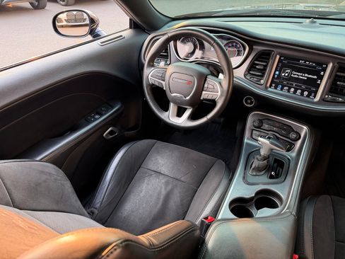 Used 2015 Dodge Challenger R/T Plus RWD image 6