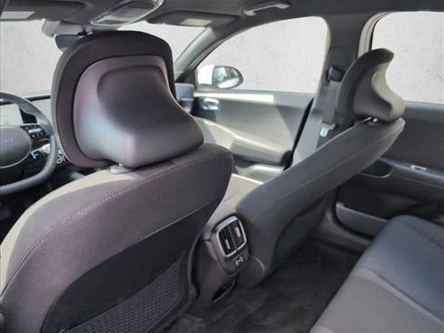 Used 2024 Hyundai Ioniq 6 SE image 18