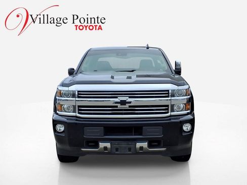 Used 2017 Chevrolet Silverado 2500 High Country AWD/4WD image 2