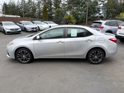 Used 2014 Toyota Corolla S image 4