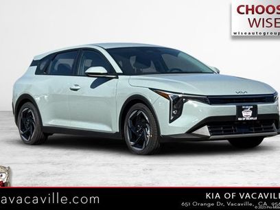 New 2026 Kia K4 EX