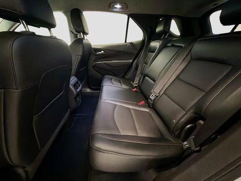 Used 2020 Chevrolet Equinox Premier image 22