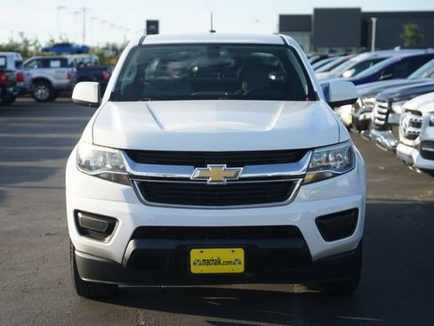 Used 2017 Chevrolet Colorado W/T w/ WT Convenience Package RWD image 3
