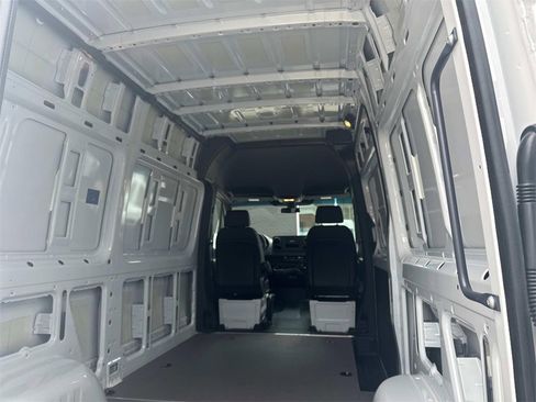 New 2025 Mercedes-Benz Sprinter 2500 image 13