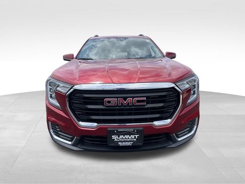 Used 2022 GMC Terrain SLE w/ Driver Convenience Package AWD/4WD image 29